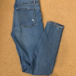 Gap True Skinny Jeans, size 4/27